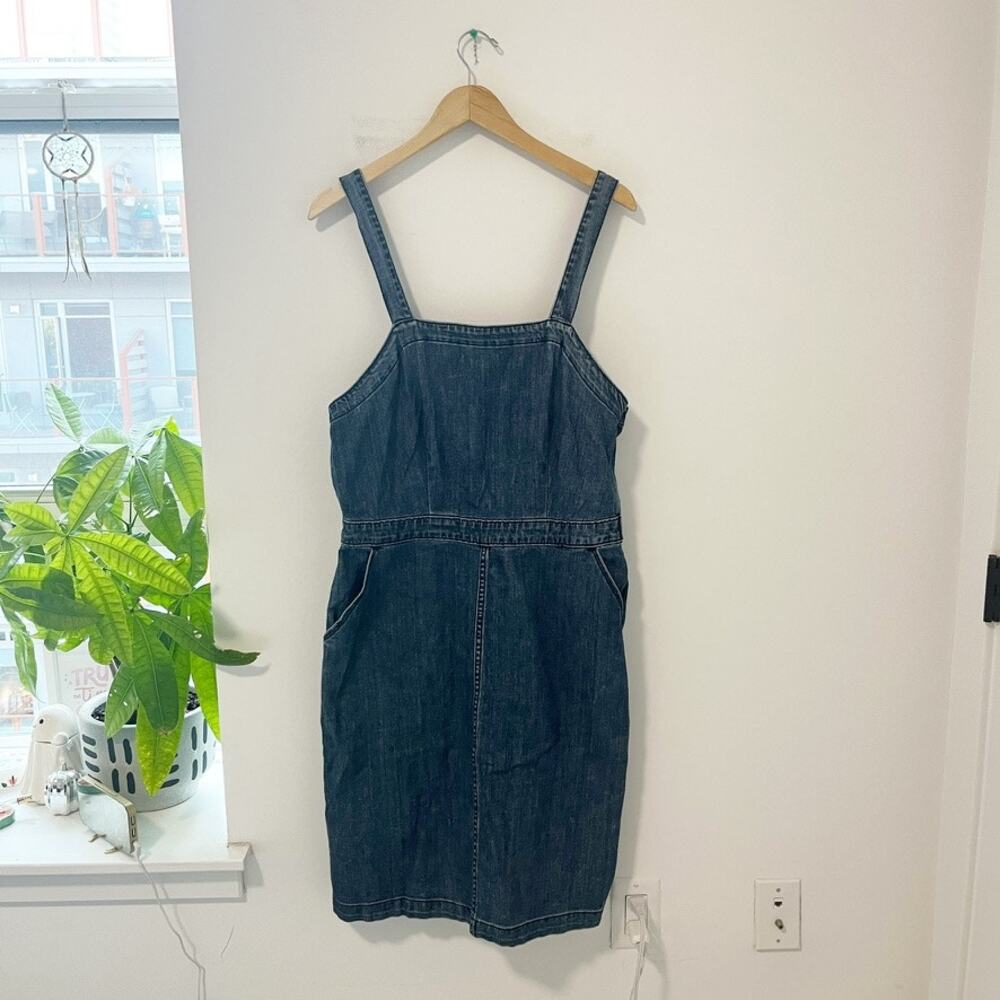 Universal Thread Blue Denim Mini Dress Size 14